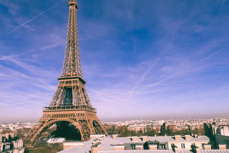 ปารีส เมืองแห่งความรัก ที่คู่รักไม่ควรพลาด